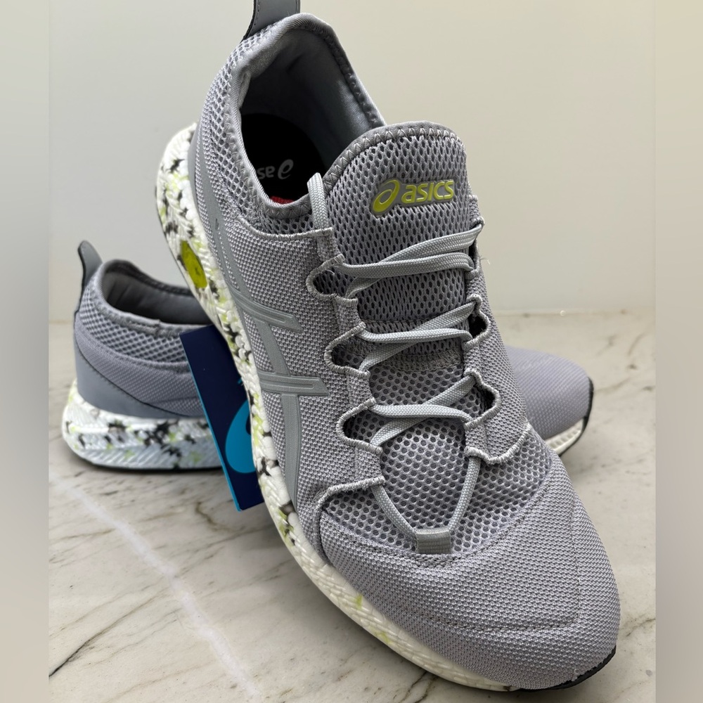 ASICS HyperGel-SAI - New
